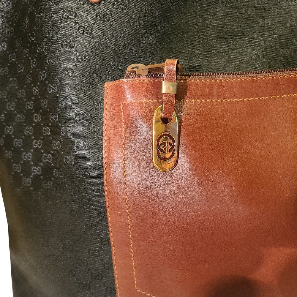 VINTAGE GUCCI TOTE - Picture 3 of 15